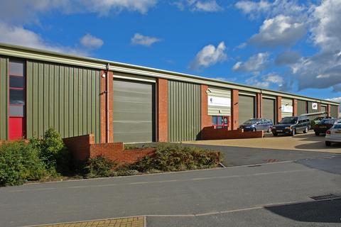Warehouse to rent, Enterprise Way Evesham WR11 1GS