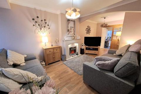 2 bedroom semi-detached house for sale, Chaffcombe Road, Sheldon, Birmingham