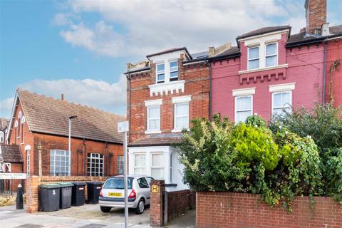 1 bedroom flat for sale, 58 Alexandra Road, London N8