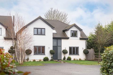 4 bedroom detached house for sale, Beacons Field, Leighton Buzzard, LU7