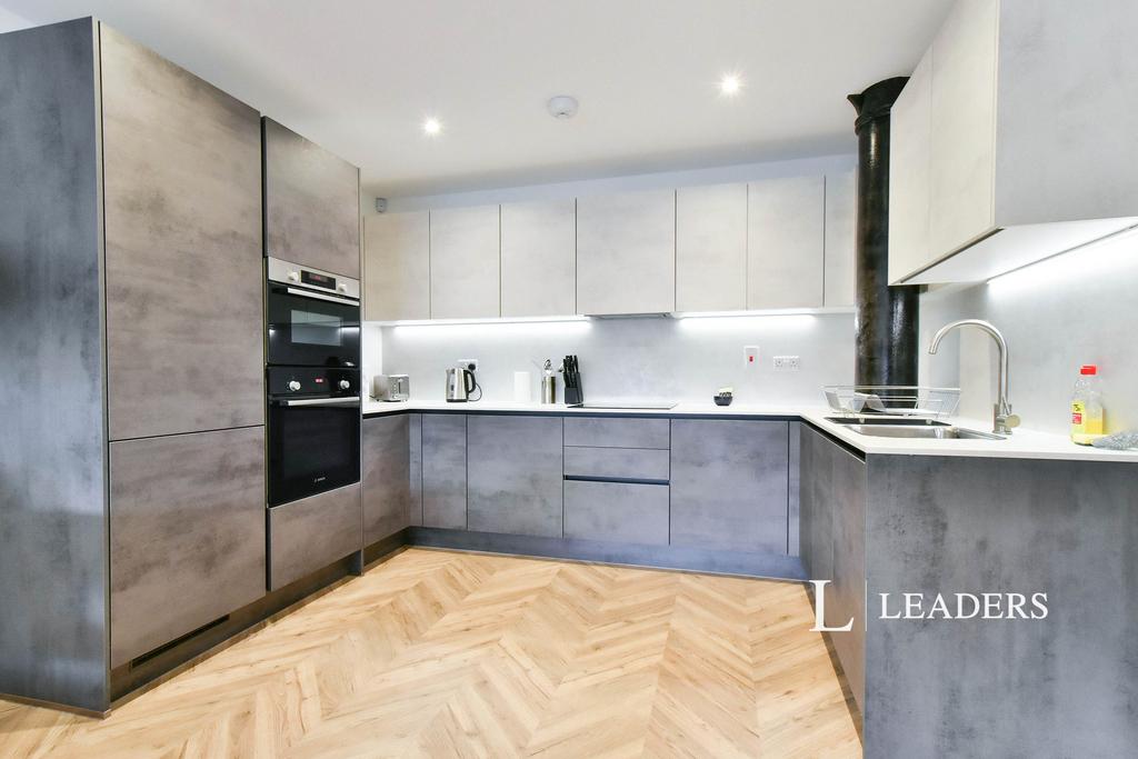 Kitchen 2