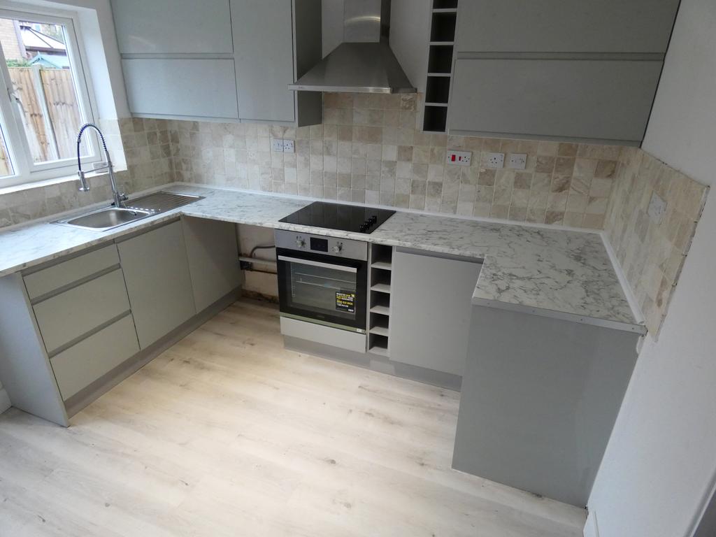 Kitchen 1