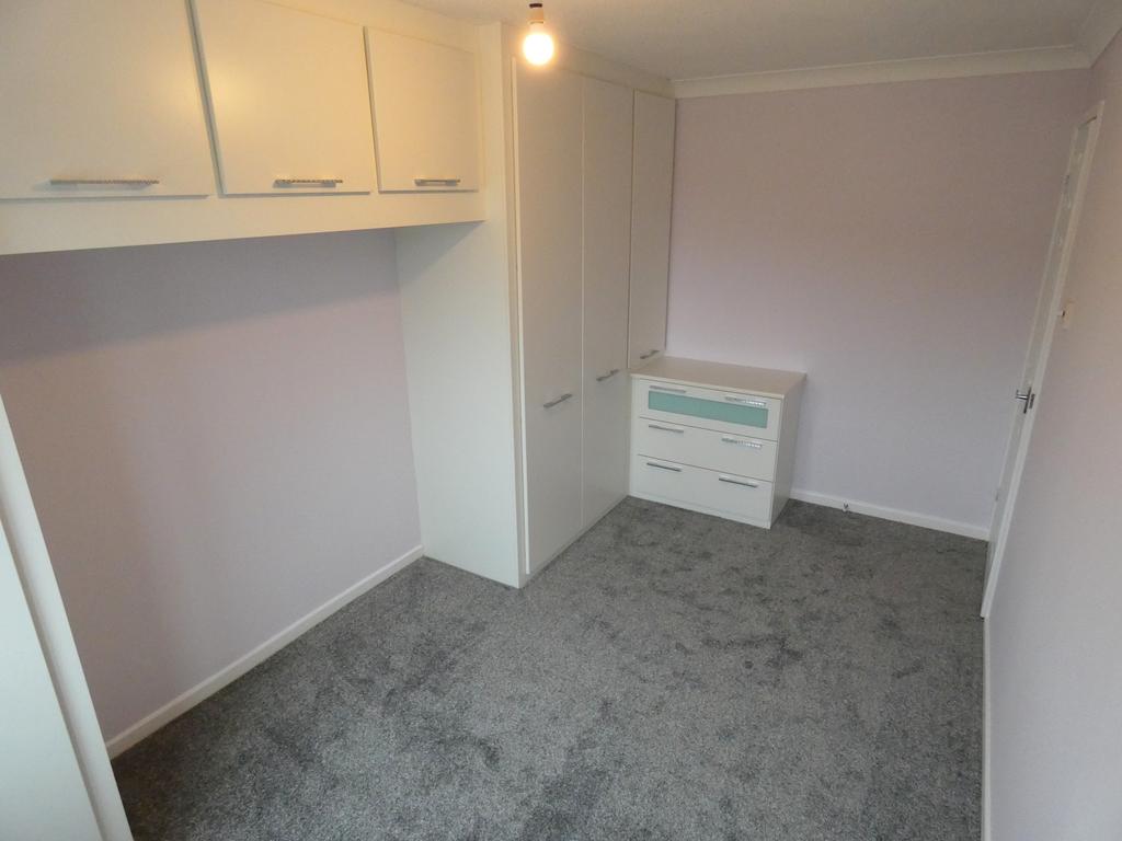 Bedroom 2.1