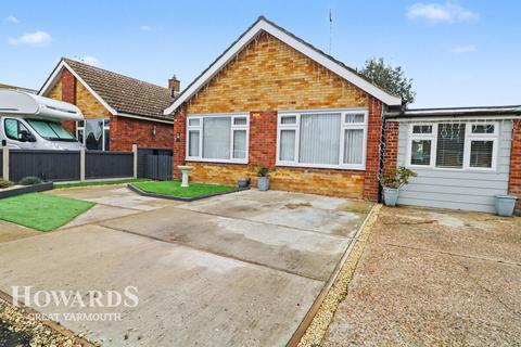 2 bedroom link detached house for sale, Westerley Way, Caister-on-Sea