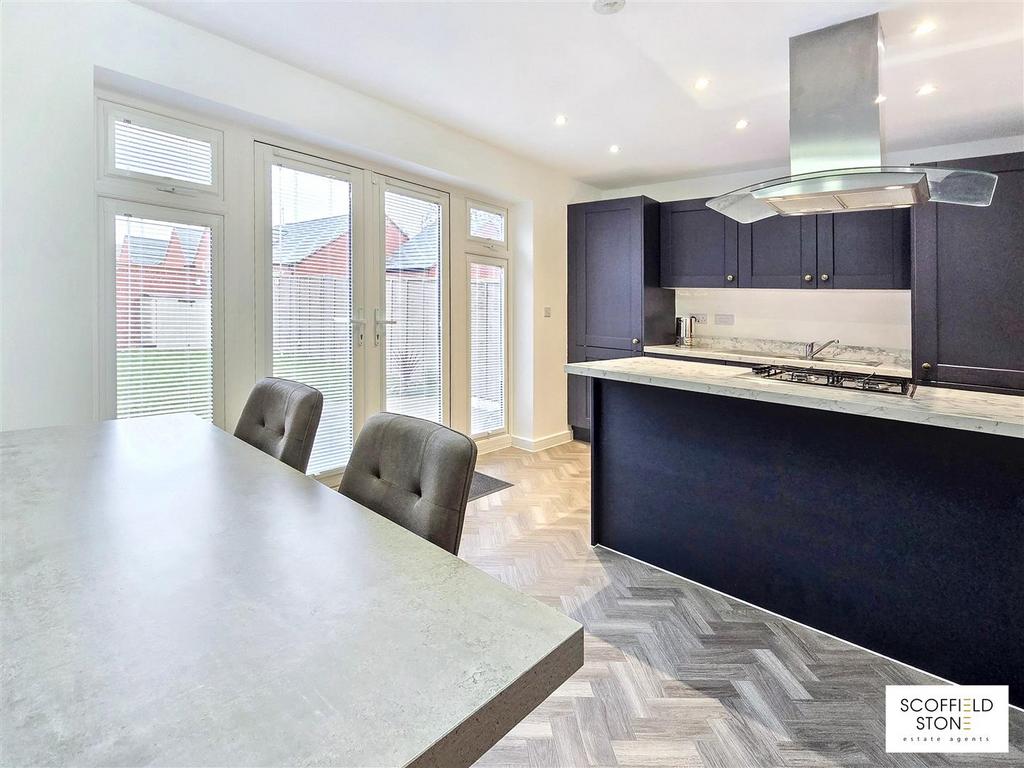 Kitchen / Diner