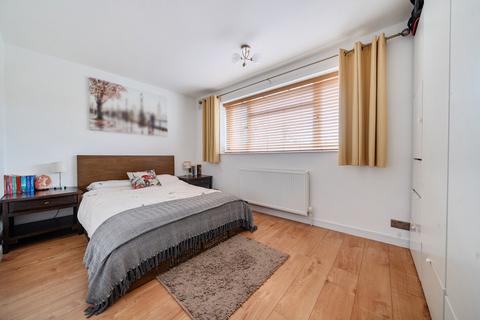 3 bedroom terraced house for sale, Priestwood Avenue, Bracknell, Berkshire
