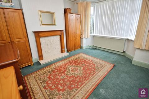 3 bedroom semi-detached house for sale, Woodhalt Road, Greater Manchester M8