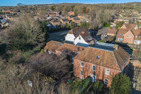 undefined, Calcot Place, Low Lane, Calcot, Reading