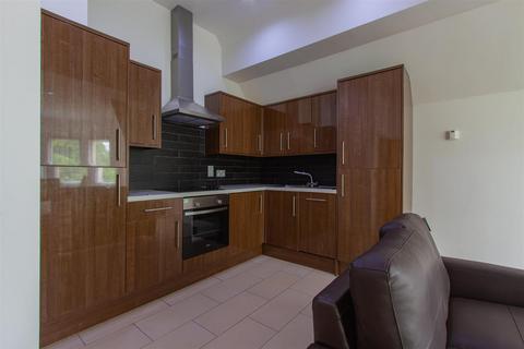 2 bedroom flat to rent, Cathedral Road, Cardiff CF11