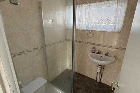 3 bedroom terraced house for sale, Hare Lane, Hatfield
