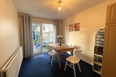 3 bedroom terraced house to rent, Clayton, Orton Goldhay, Peterborough, PE2 5SD