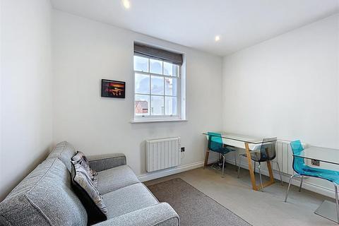 1 bedroom apartment to rent, Warwick Street, Leamington Spa