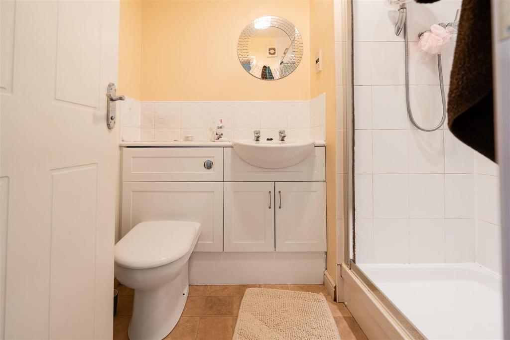 Ensuite.jpg