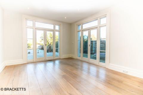 undefined, Queens Road, Tunbridge Wells, TN4