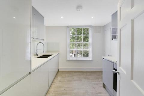 2 bedroom flat to rent, Falmouth Road, Southwark, London, SE1