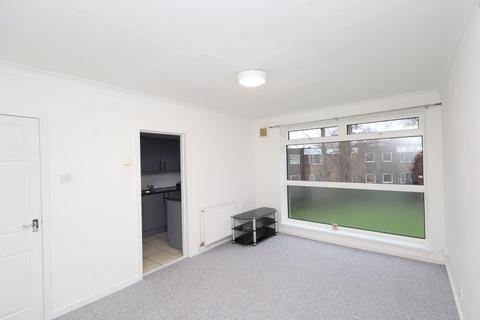 1 bedroom flat for sale, Hackness Road, Meadow Court, M21