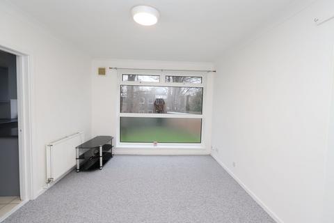 1 bedroom flat for sale, Hackness Road, Meadow Court, M21