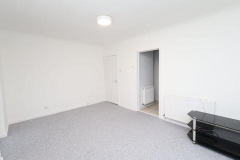 1 bedroom flat for sale, Hackness Road, Meadow Court, M21