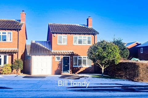 3 bedroom detached house for sale, Birchwood Road, Lichfield, WS14