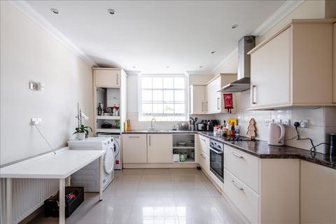 3 bedroom duplex for sale, Guilford Street, Bloomsbury, WC1N