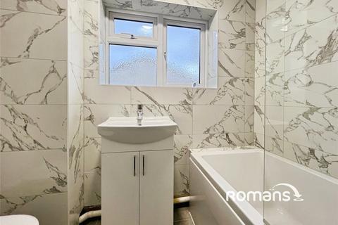 undefined, Nicholas Gardens, High Wycombe, Buckinghamshire, HP13