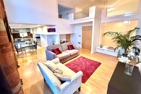 2 bedroom apartment for sale, Park Road, Elland, West Yorkshire, HX5 9GY