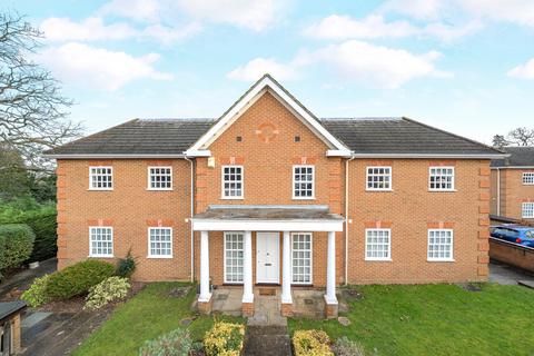 4 bedroom terraced house for sale, Allen House Park, Surrey GU22