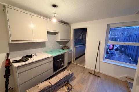 2 bedroom terraced house to rent, New Hythe Lane, Larkfield ME20