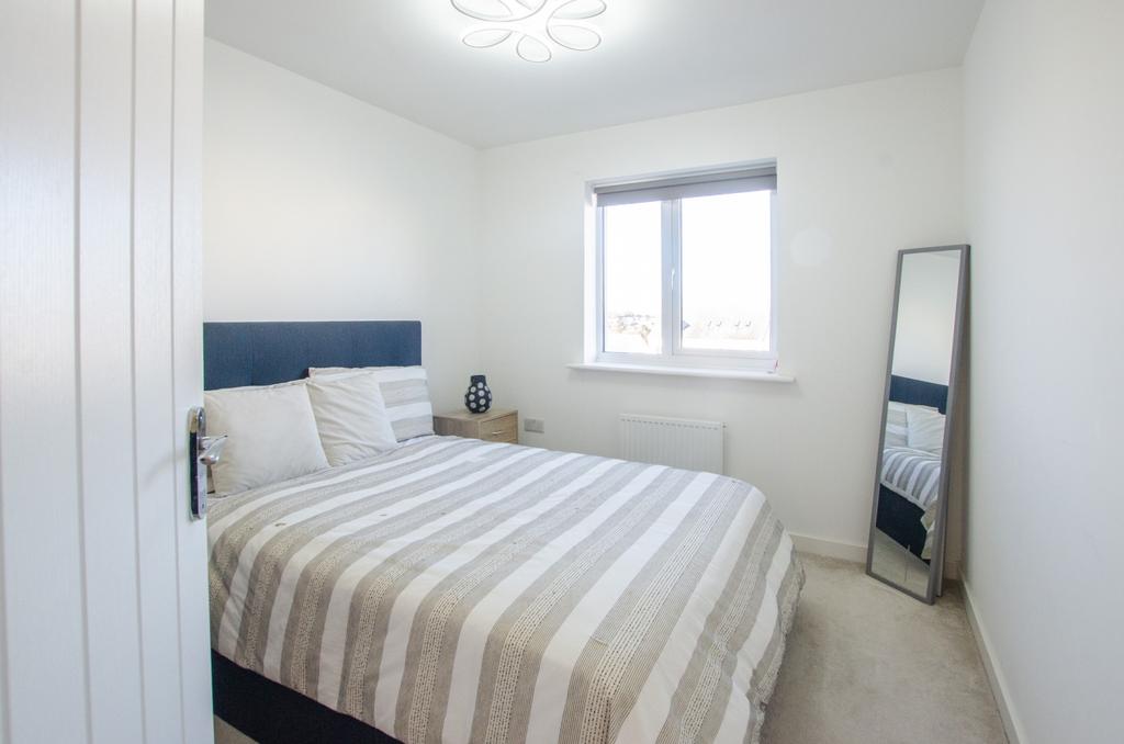 5 Malthouse Drive Bodmin 01208 74182-07