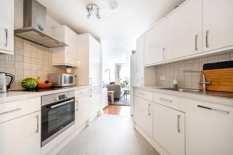 Priory court, Kingston, Kingston upon Thames, KT1