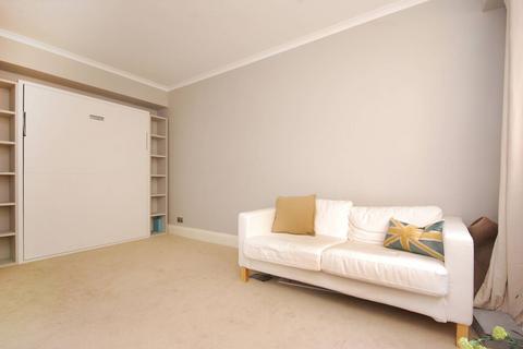undefined, Sloane Avenue, Chelsea, London, SW3