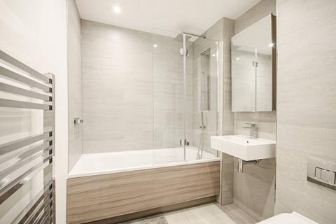 2 bedroom flat for sale, Lismore Boulevard, Barnet, London, NW9