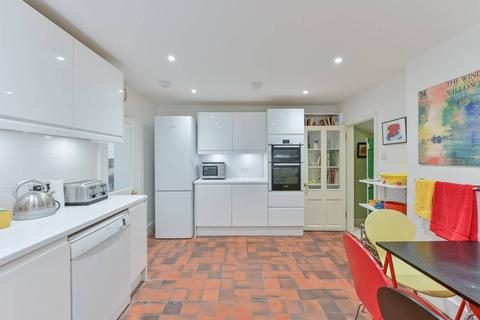 3 bedroom terraced house for sale, Medwin Street, Clapham North, London, SW4