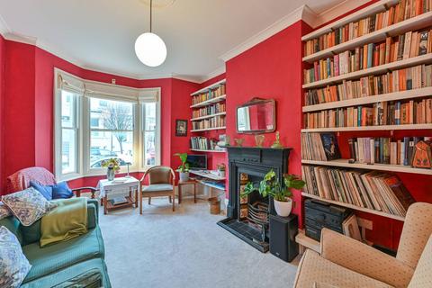 3 bedroom terraced house for sale, Medwin Street, Clapham North, London, SW4