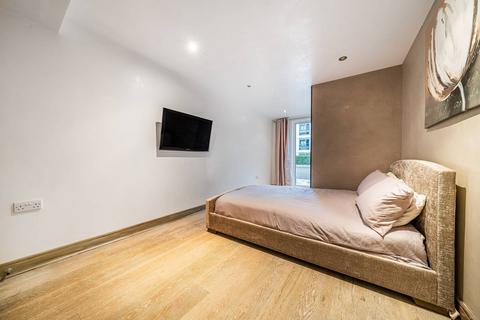 2 bedroom flat for sale, Dolphin House, Imperial Wharf, Imperial Wharf, London, SW6