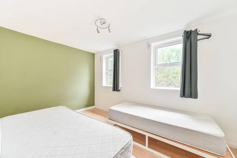 undefined, Birchen Grove, Queensbury, London, NW9
