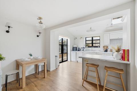 2 bedroom semi-detached house for sale, Mere Way, Cambridge, CB4