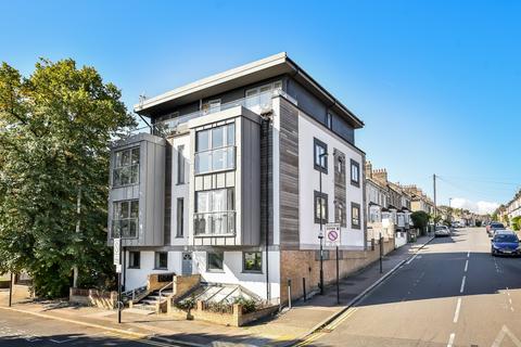 2 bedroom flat to rent, Brookbank Road, Lewisham, London, SE13