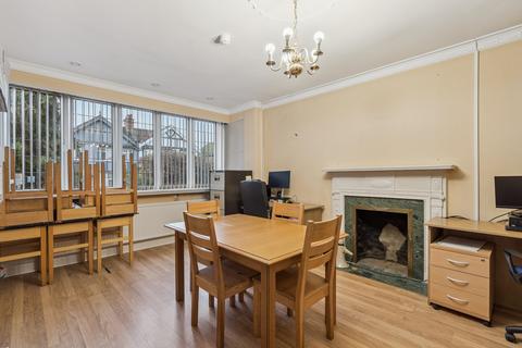 4 bedroom detached house for sale, Marsh Road, Pinner HA5
