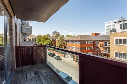 3 bedroom flat to rent, Santa Maria Court, Stepney Green, 133 Duckett Street, London