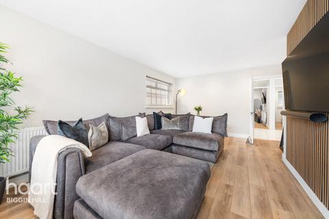 3 bedroom detached bungalow for sale, Kings Road, Biggin Hill