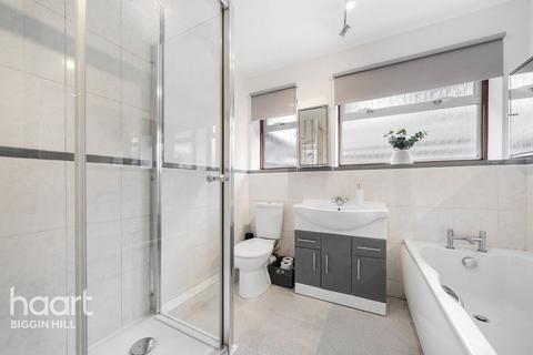 3 bedroom detached bungalow for sale, Kings Road, Biggin Hill