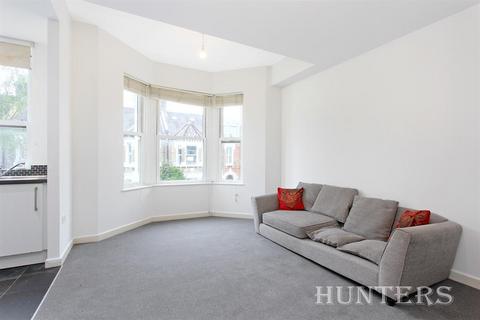 1 bedroom apartment to rent, Helix Road, , London, SW2 2JR