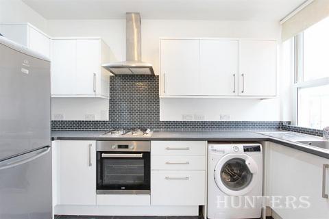 1 bedroom apartment to rent, Helix Road, , London, SW2 2JR
