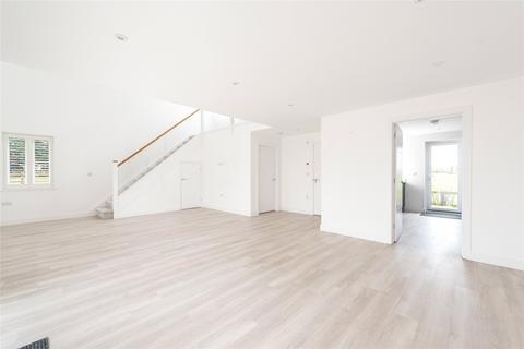 undefined, Old Harrowden Road, Harrowden, Bedford, Bedfordshire, MK42