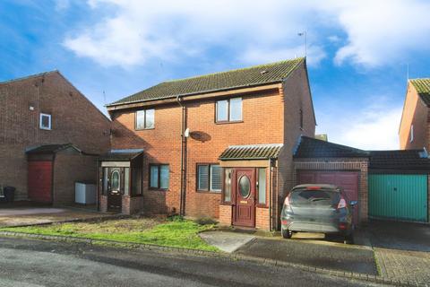 Risingham Mead, Westlea, SN5