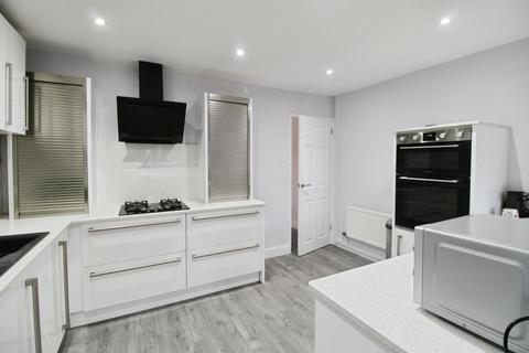 3 bedroom semi-detached house for sale, Risingham Mead, Westlea, SN5