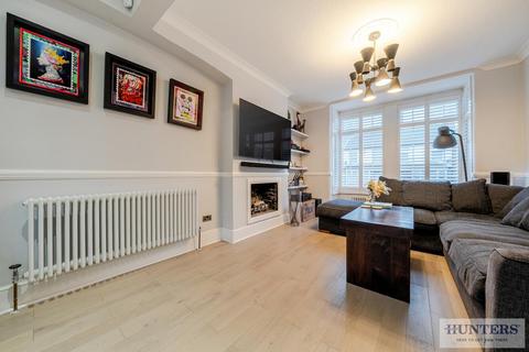 3 bedroom end of terrace house for sale, Howarth Road, Abbey Wood