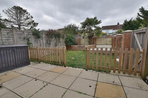 3 bedroom terraced house for sale, Tresillian Close, Walkford, Dorset. BH23 5QR