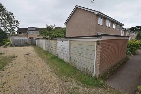 3 bedroom terraced house for sale, Tresillian Close, Walkford, Dorset. BH23 5QR